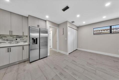 1004 Johnson Street Hollywood FL 33019