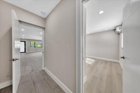 1004 Johnson Street Hollywood FL 33019