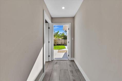 1004 Johnson Street Hollywood FL 33019