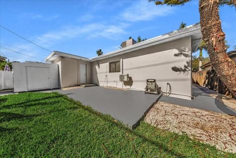 1004 Johnson Street Hollywood FL 33019