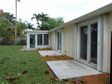 1925 NW 62nd Terrace Margate FL 33063