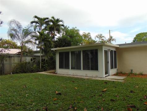 1925 NW 62nd Terrace Margate FL 33063