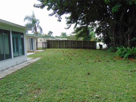 1925 NW 62nd Terrace Margate FL 33063
