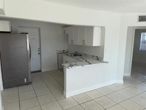 5821 Taft Street Hollywood FL 33021