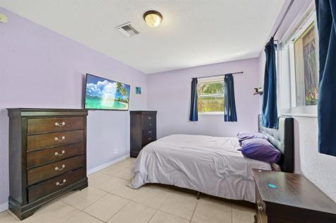 5554 SW 6th Street Margate FL 33068