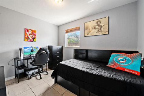 5554 SW 6th Street Margate FL 33068
