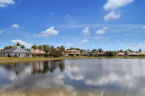 6978 NW 111th Terrace Parkland FL 33076