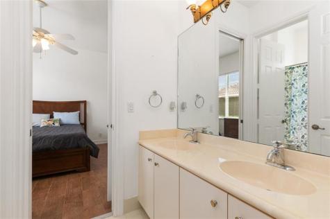 6978 NW 111th Terrace Parkland FL 33076