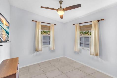 404 S 62nd Terrace Hollywood FL 33023