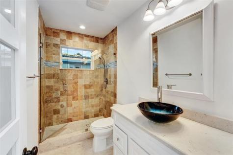 2524 SE 9th Street Pompano Beach FL 33062