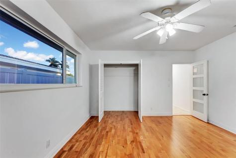 2524 SE 9th Street Pompano Beach FL 33062