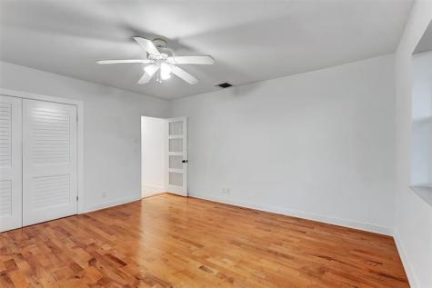 2524 SE 9th Street Pompano Beach FL 33062