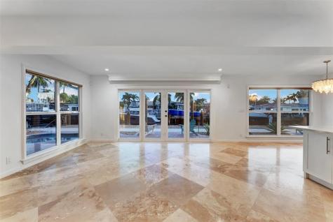 2524 SE 9th Street Pompano Beach FL 33062