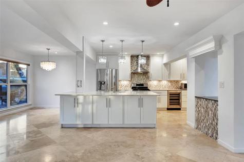 2524 SE 9th Street Pompano Beach FL 33062