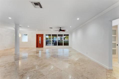 2524 SE 9th Street Pompano Beach FL 33062