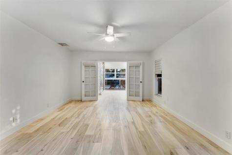 2524 SE 9th Street Pompano Beach FL 33062