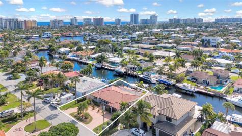 2524 SE 9th Street Pompano Beach FL 33062