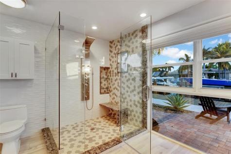 2524 SE 9th Street Pompano Beach FL 33062