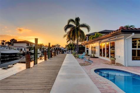 2524 SE 9th Street Pompano Beach FL 33062