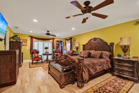 4739 NW 3rd Court Deerfield Beach FL 33442