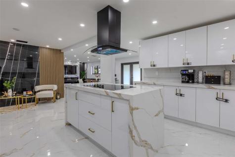 2633 NW Taft Street Hollywood FL 33020