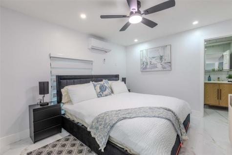 2633 NW Taft Street Hollywood FL 33020