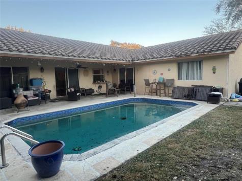 9876 NW 28th Court Coral Springs FL 33065