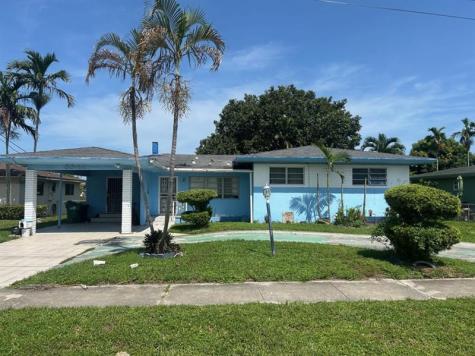 8841 NW 14th Avenue Miami FL 33147
