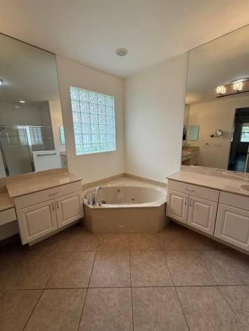 12039 Oakvista Drive Boynton Beach FL 33437