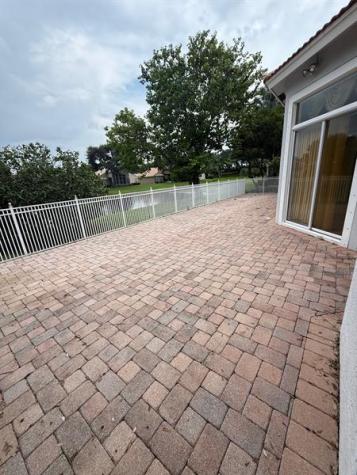 12039 Oakvista Drive Boynton Beach FL 33437