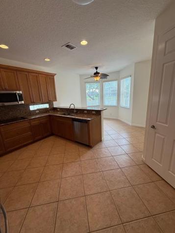 12039 Oakvista Drive Boynton Beach FL 33437