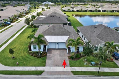6105 Red Maple Manor Vero Beach FL 32966