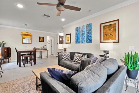 6105 Red Maple Manor Vero Beach FL 32966