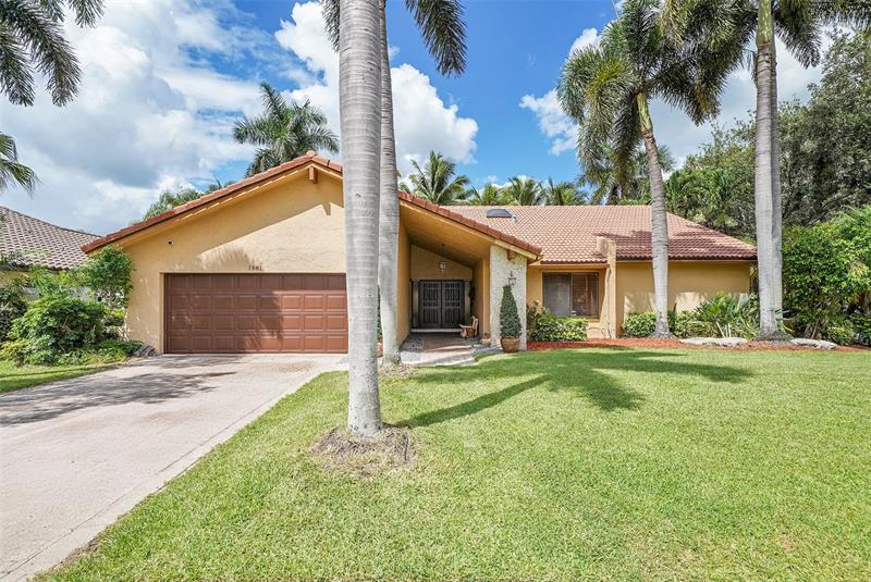 1581 NW 100th Way Plantation FL 33322