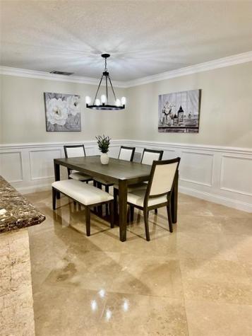 1581 NW 100th Way Plantation FL 33322