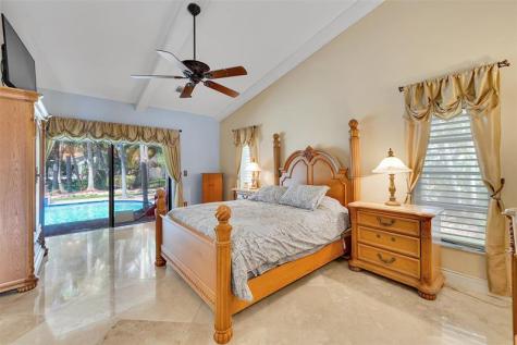 1581 NW 100th Way Plantation FL 33322