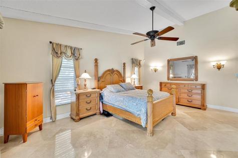 1581 NW 100th Way Plantation FL 33322