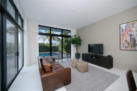 16629 N Botaniko Drive Fort Lauderdale FL 33326