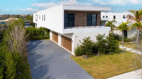 16629 N Botaniko Drive Fort Lauderdale FL 33326
