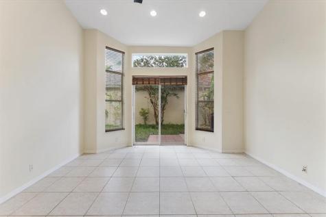 5728 NW 122nd Way Coral Springs FL 33076