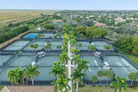 5728 NW 122nd Way Coral Springs FL 33076