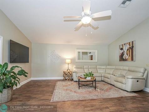 2180 Seville Avenue Vero Beach FL 32960