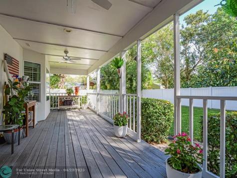 2180 Seville Avenue Vero Beach FL 32960
