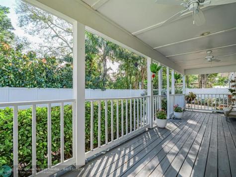 2180 Seville Avenue Vero Beach FL 32960