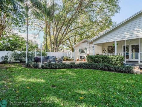 2180 Seville Avenue Vero Beach FL 32960
