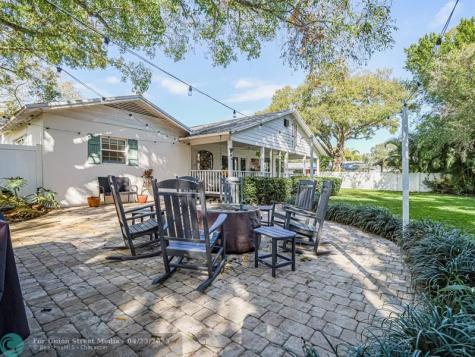 2180 Seville Avenue Vero Beach FL 32960