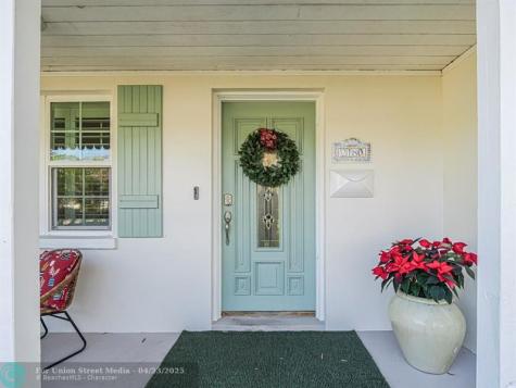 2180 Seville Avenue Vero Beach FL 32960