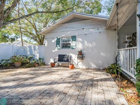 2180 Seville Avenue Vero Beach FL 32960