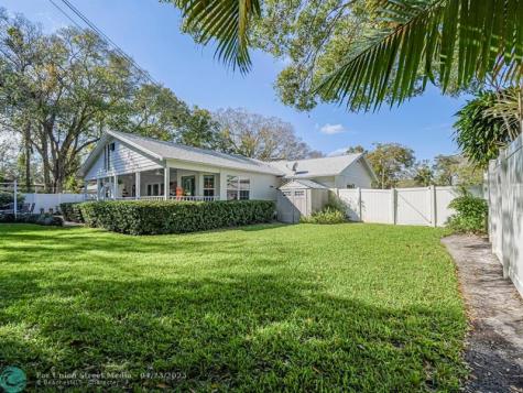2180 Seville Avenue Vero Beach FL 32960