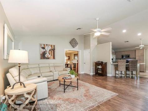 2180 Seville Avenue Vero Beach FL 32960